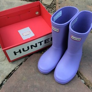 NWT - Girl Hunter Boots